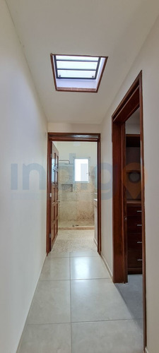 Imagen 27 de 30 de Casa En Venta En Juriquilla, Un Piso