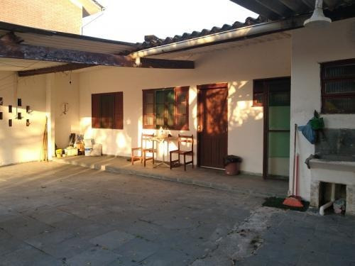 Imagem 6 de 12 de Edícula Lado Praia E Perto De Comércios Em Itanhaém Litoral