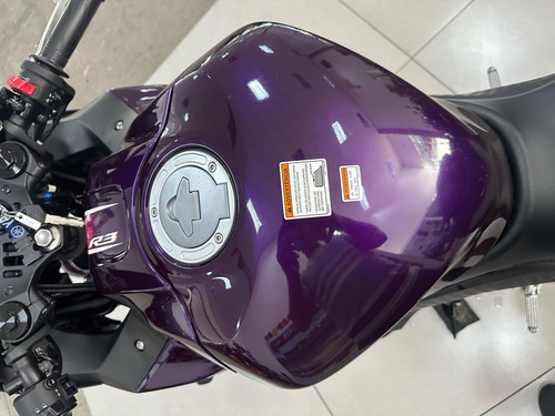 Yamaha Yzf R3 2024 / 1.096 Km