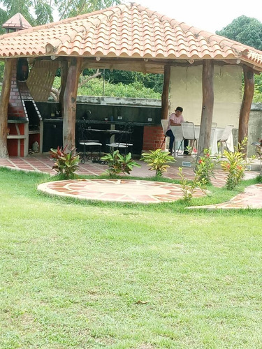 Imagen 19 de 19 de Casas En Alquiler Vacacional Higuerote