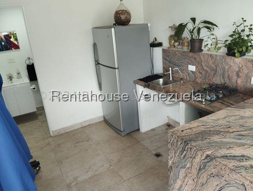 Casa En Alquiler, Prados Del Este #25-17764 - Marigreys Blanco -