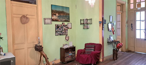 Casa En Venta De 6 Dorm. En Ñuñoa