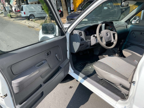 Imagen 12 de 15 de Nissan Np300 Diesel 4wd Caja Refrigerada 2011 Crédito