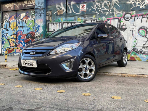 Ford Fiesta Kinetic Design 1.6 Design 120cv Titanium 2013