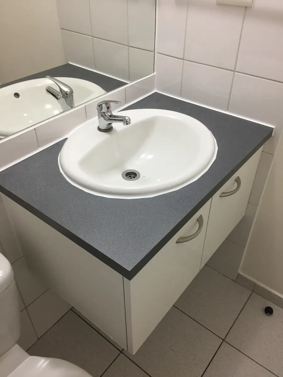 Imagen 5 de 9 de Departamento En Arriendo (1 Dormitorio) A Pasos Del Metro.