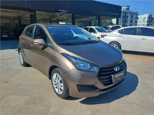 Imagem 4 de 12 de Hyundai Hb20 1.0 Comfort Plus 12v Flex 4p Manual