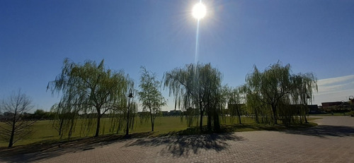 Imagen 4 de 6 de Lote En Venta En Canning.- Los Talas