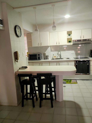 Imagen 5 de 7 de Apartamento Av Bolívar En Alquiler Vacacional