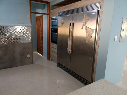 Imagen 5 de 8 de En Venta Town House En El Conjunto Residencial Laguna Vieja, Nueva Barcelona