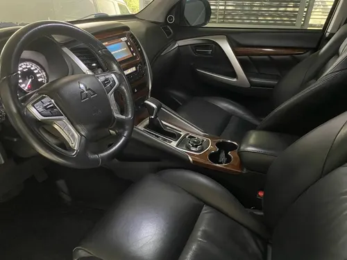 Mitsubishi Montero 2019