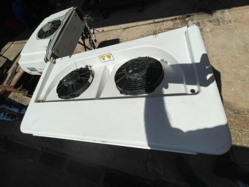 Imagem 1 de 17 de Aparelho Termo King V300 Max 12 Volts Ano 2013 Completo.