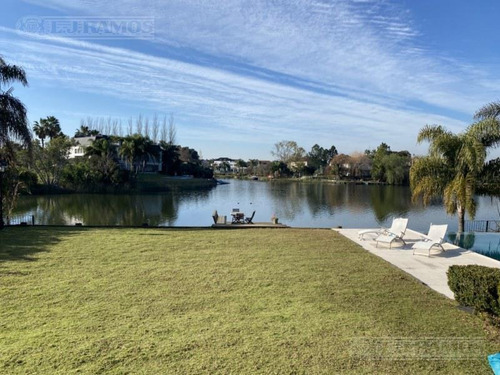 Imagen 20 de 20 de Casa En Venta En Los Castores