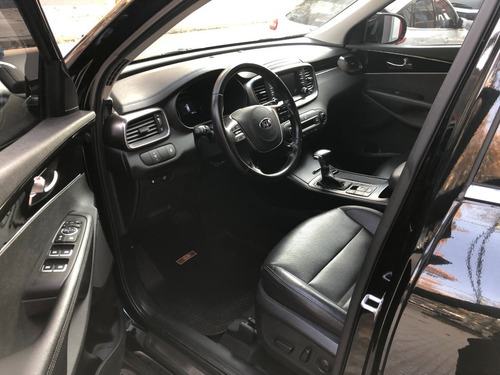 Imagen 10 de 15 de Kia Sorento 4x4 Crdi Premium