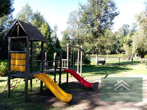 Vendo Casa En Condominio Exclusivo En Pucón, 4d3b2e