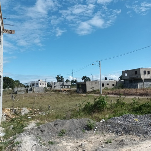 Imagen 13 de 23 de Solar A La Ventas De 135 M2 Cuadrado Listo Para Construir 3 Habitaciones Y 2 Baños