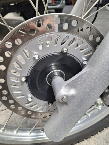 Honda Tornado 250 2023 Y Honda Wave 2021 Freno A Disco