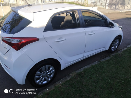 Hyundai Hb20 2014 1.0 Comfort Plus Flex 5p