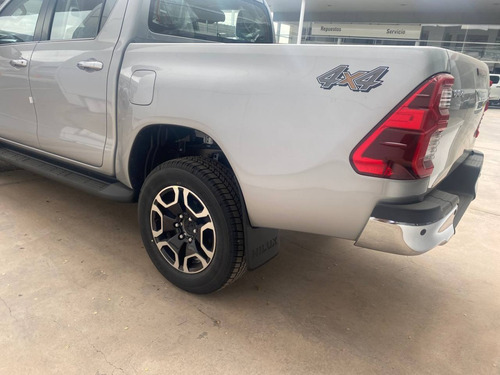 Imagen 4 de 8 de Toyota Hilux D/c 3.0 Srx At 4x4 .okm.entrega Inmediata