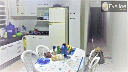 Centro. Casa Venda Na Região Central De Mogi Das Cruzes 2 Dorms - V439
