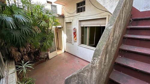 Casa- Deposito En Venta En Balvanera