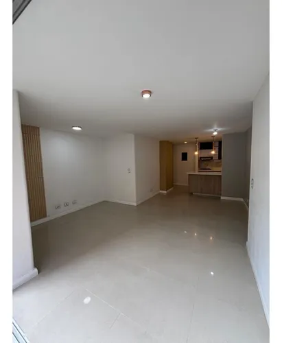 Apartamento Piso 5 Unidad Completa-cumbres- Envigado