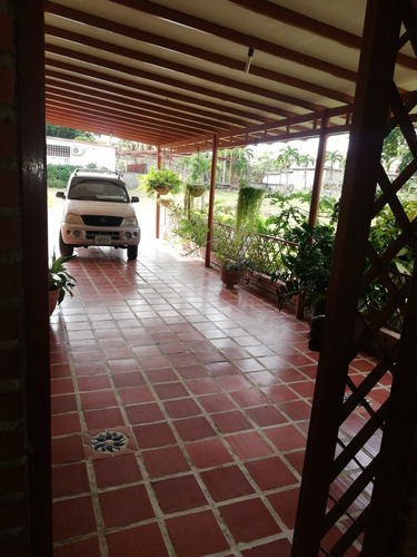 Imagen 4 de 13 de Casa En Venta En Cumbres Del Manzano. Barquisimeto Lara.