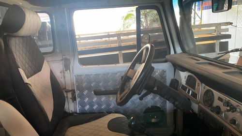 Imagem 3 de 16 de Toyota Bandeirantes - Carro Impecável - Ano 1997