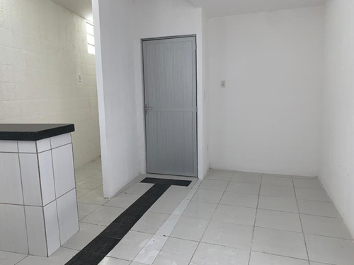 Prédio Para Alugar, 363 M² Por R$ 2.800,00/mês - Centro - Fortaleza/ce - Pr0048