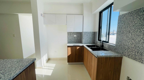 Imagen 2 de 10 de Apartamento En Venta En El Millón, Cercano A Sectores Bella Vista, Evaristo Morales, Las Praderas, Los Prados