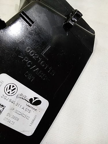 Acabamento Lanterna Esquerda Vw Taos 2022 2gj945311a (Usado)