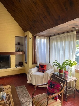 Imagen 3 de 29 de Venta De Casa 5 Ambientes Barrio San Carlos, Mar Del Plata.