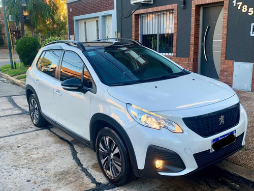 Peugeot 2008 1.6 Feline am20