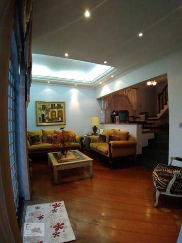 Casa À Venda - Vila Carrão, 4 Quartos, 300 - S893132799