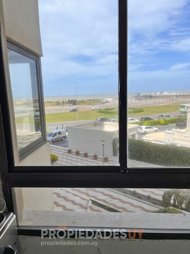 Imagen 16 de 21 de Venta Departamento Playa Brava ! - Punta Del Este Brava
