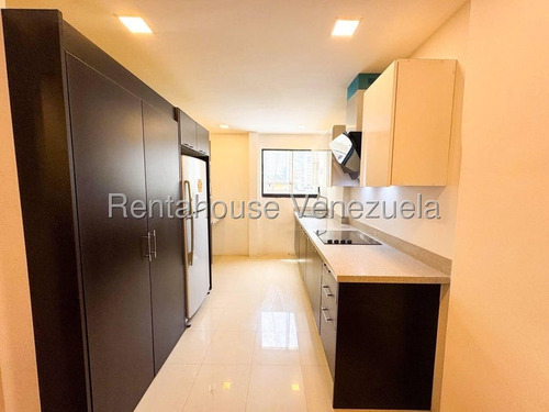 Apartamento En Venta En Altamira Chacao Caracas Angela Tochon Remodelado