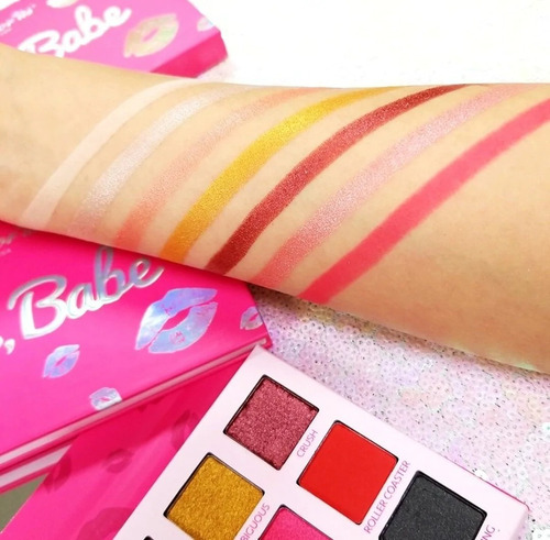 Imagen 5 de 5 de Sombras Hey Babe Amorus Paleta Con 15 Tonos Vegano