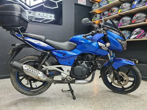 Bajaj Pulsar 180 2011