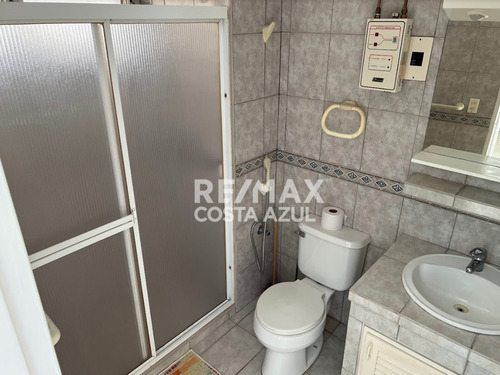 Remax Vende Hermoso Duplex En Planta Baja De 110 Mts2 Amoblado Con Un Ambiente Fresco, Cómodo, Amplio Y Acogedor. Cayo Mar En Tucacas.
