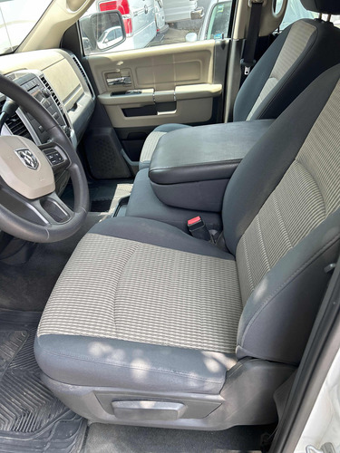 Dodge Ram 2500 5.7 Pickup Crew Cab Slt 4x4 Mt
