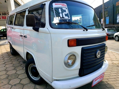 Kombi 2012 Com Serviço