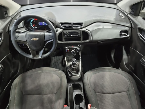 Chevrolet Onix 1.4 MPFI LT 8V FLEX 4P MANUAL