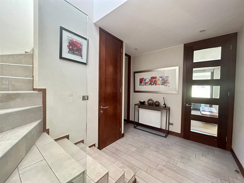 Excelente Casa Mediterránea Interior, Condominio Los Bravos