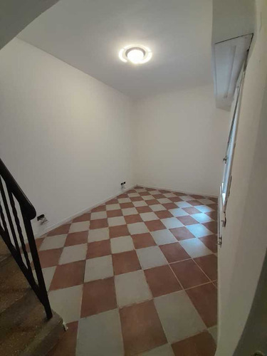 Chalet 5 Amb 140 Mts² Semi Lote Centro Diversos Fines Orden De Vender