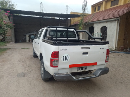 Toyota Hilux 4x2 C/d Dx Pack Electrico 2.5 Tdi-h3