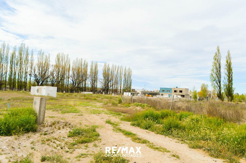 Imagen 8 de 16 de Casa En Venta Barrio Gardenia 1 Neuquén