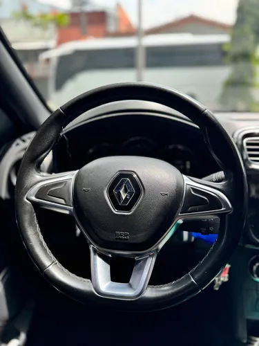 Renault Logan 1.6 Privilege / Intens