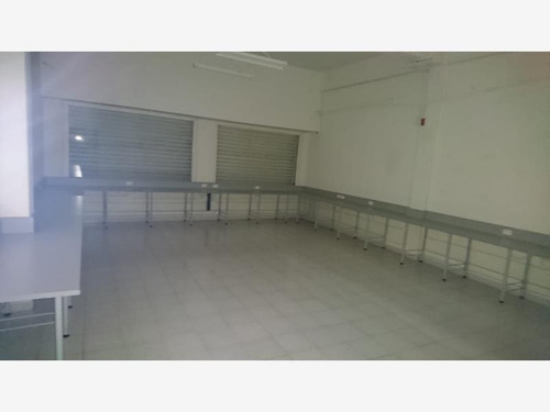 Imagen 3 de 3 de Local Comercial En Renta Av. Central Poniente
