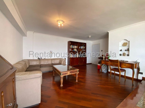 Apartamento En Alquiler En Clnas. De Bello Monte Con Impresionante Vista Al Ávila