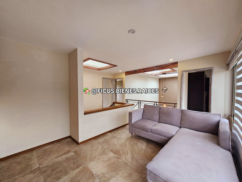 Casa En Venta En Calimaya, Residencial Valle De Las Fuentes