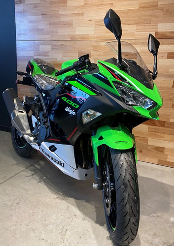 Imagen 4 de 15 de Kawasaki Ninja 400 0km
